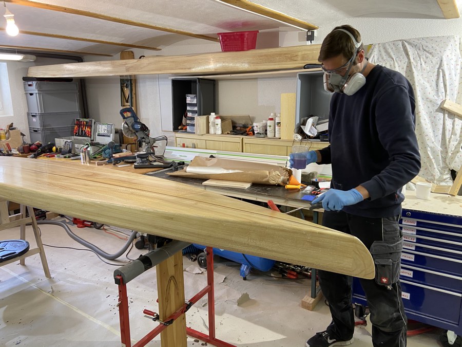 Das Auftragen des Epoxy-Harz